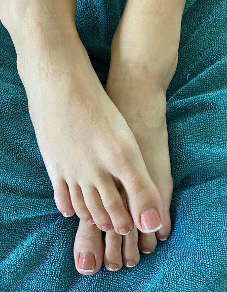 Myposedtoes