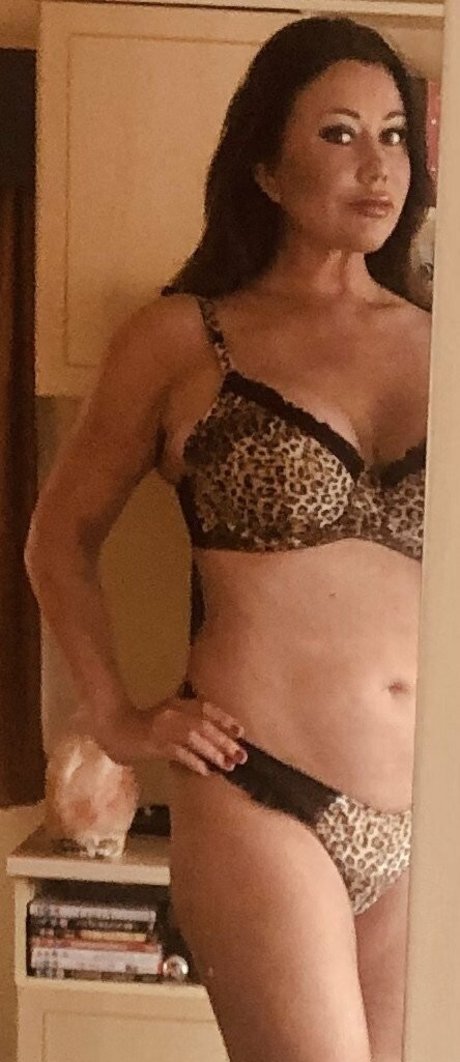 Foto di nudo di fuga di OnlyFans di Mslisaappleton