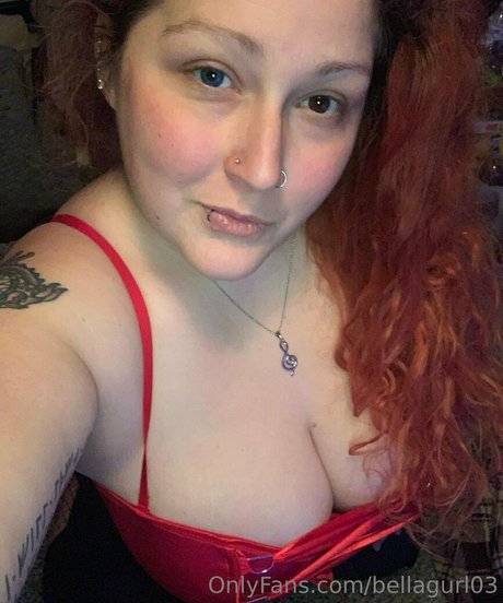 Foto di nudo di fuga di OnlyFans di Bellagurl03