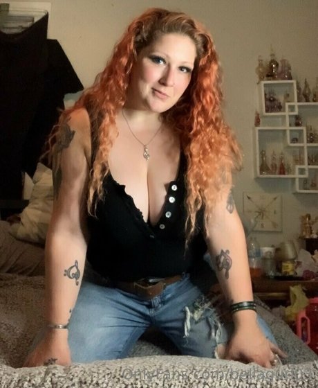 Foto di nudo di fuga di OnlyFans di Bellagurl03