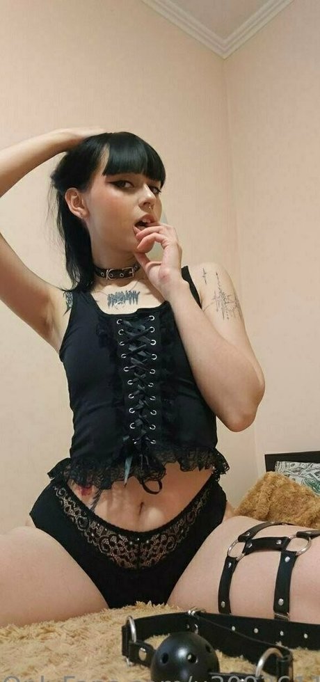 Foto di nudo di fuga di OnlyFans di Naomibright