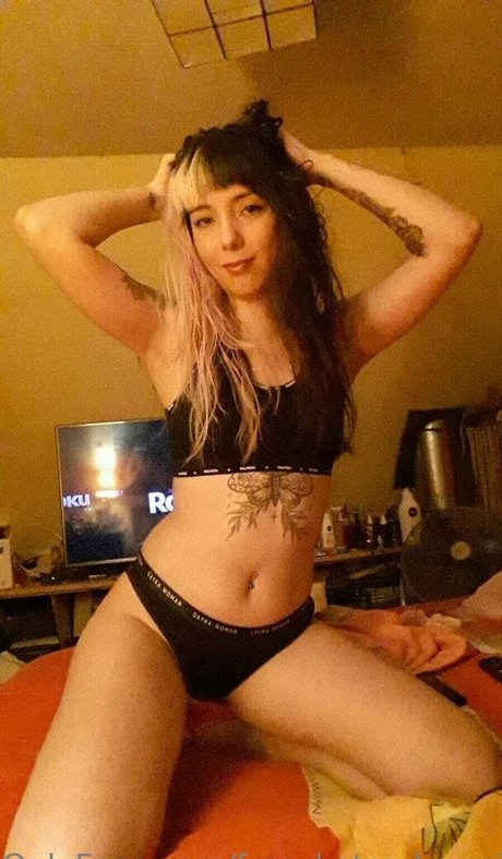 Foto di nudo di fuga di OnlyFans di Freekatsskawaii