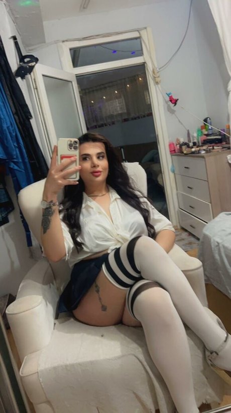 Foto di nudo di fuga di OnlyFans di Balmaya23