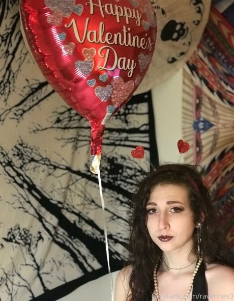 Foto di nudo di fuga di OnlyFans di Ravenhex3