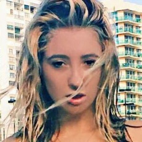 Foto di nudo di fuga di OnlyFans di Iwantmylauren