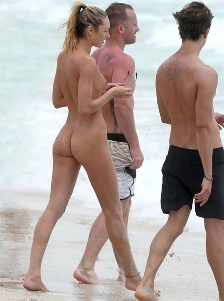 Foto di nudo di fuga di OnlyFans di Candice Swanepoel
