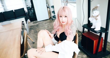 Girlcrushtr