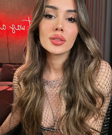 Kardelen Toprak