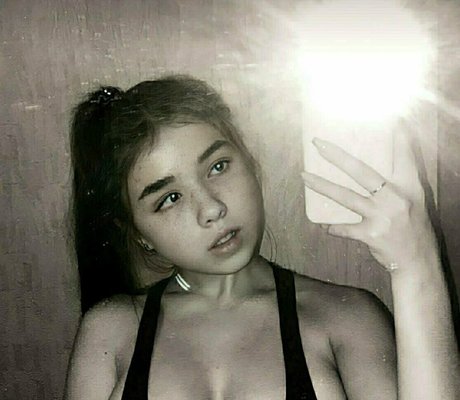 Kylienextdoor69