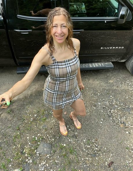 Foto di nudo di fuga di OnlyFans di Longtoesallystormy