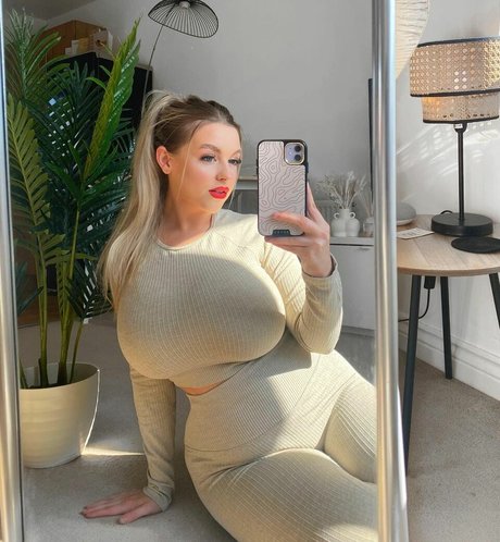 Amber Rose Brightman