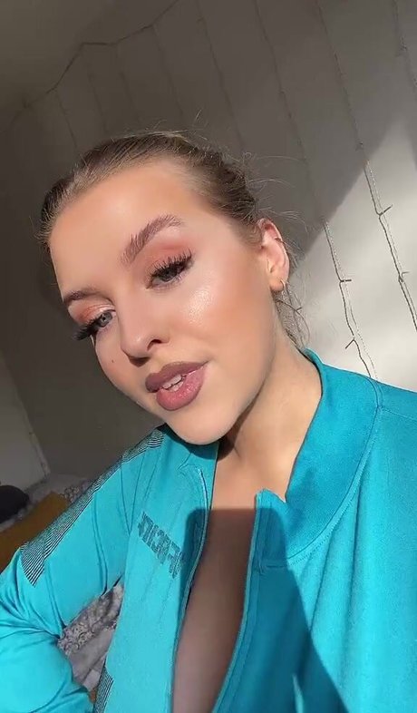 Amber Rose Brightman