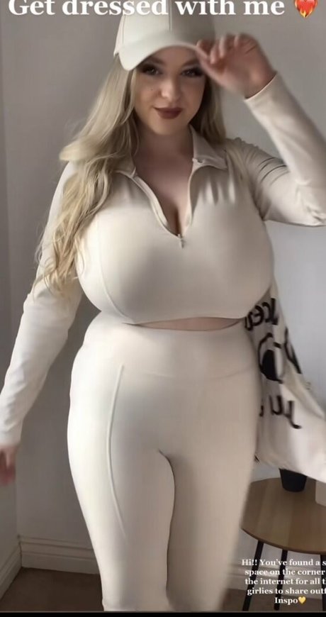 Foto di nudo di fuga di OnlyFans di Amber Rose Brightman