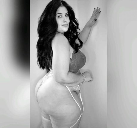 Foto di nudo di fuga di OnlyFans di Bianca Novaes