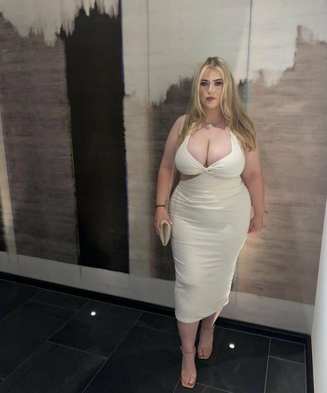 Foto di nudo di fuga di OnlyFans di Grace Marie Brown