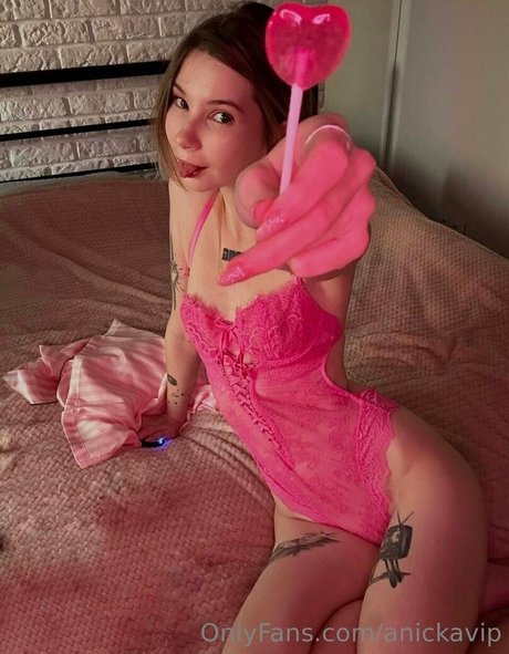 Foto di nudo di fuga di OnlyFans di Anickavip