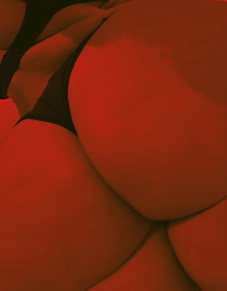 Foto di nudo di fuga di OnlyFans di Turkishgyal