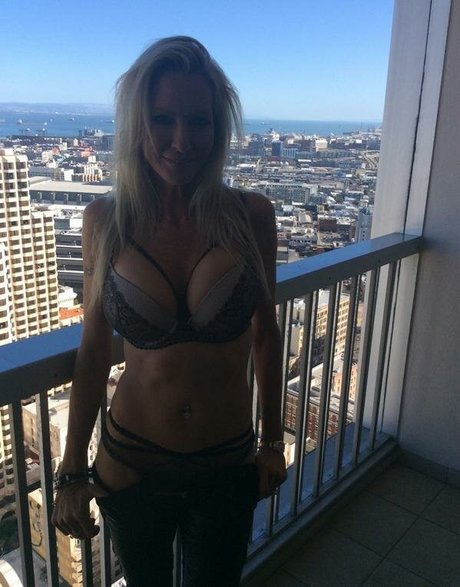 Emma Starr