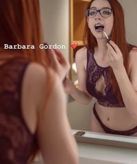 Amanda Lynne
