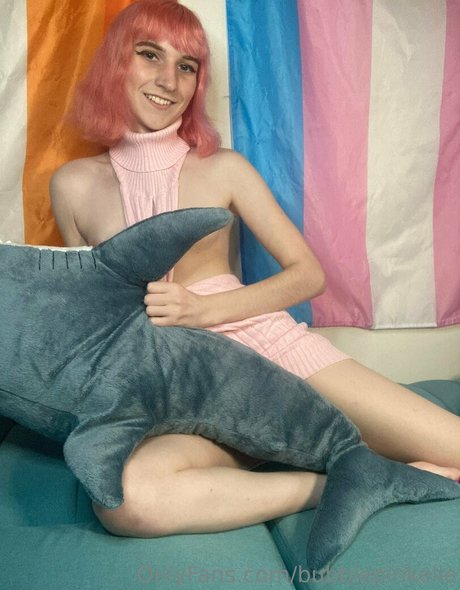 Foto di nudo di fuga di OnlyFans di Bubblepinkelle