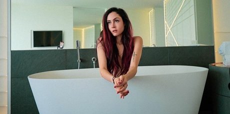 Foto di nudo di fuga di OnlyFans di Maren Altman