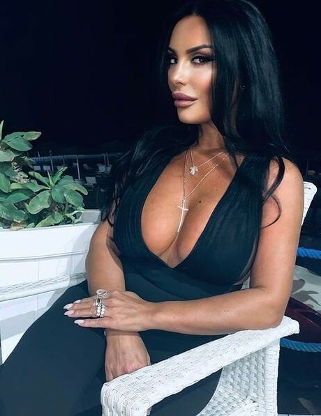 Foto di nudo di fuga di OnlyFans di Silvia Iacucci