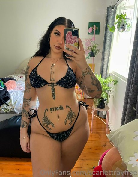 Foto di nudo di fuga di OnlyFans di Scarlettrayfree