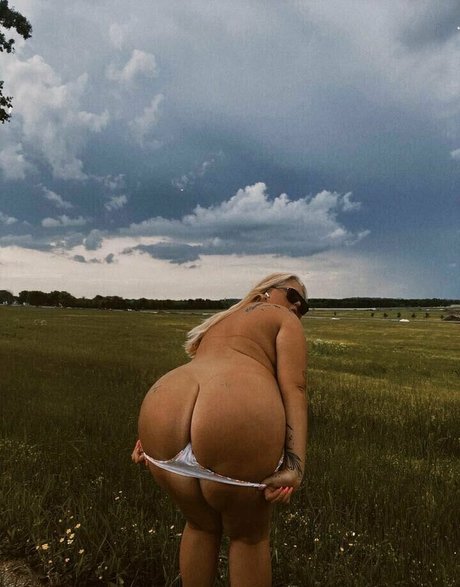 Foto di nudo di fuga di OnlyFans di Kallherkittyy