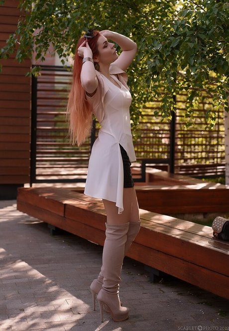 Anya Ichios