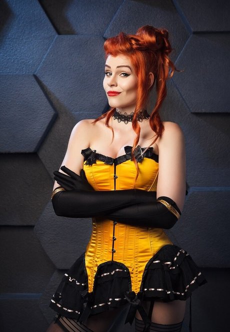 Anya Ichios