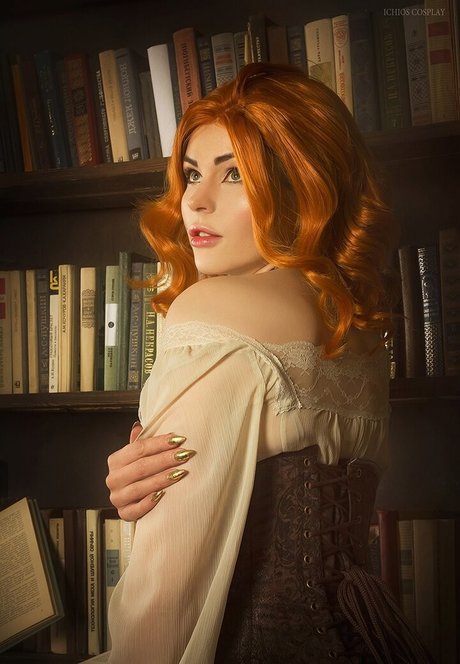 Anya Ichios