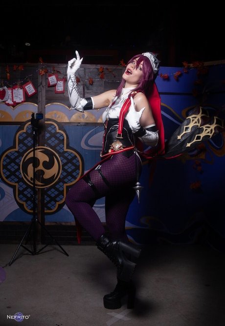 Anya Ichios