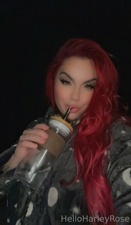 Helloharleyrose
