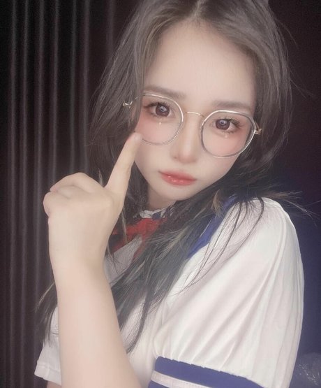 Foto di nudo di fuga di OnlyFans di Mimi Chan