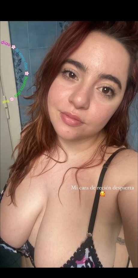 Foto di nudo di fuga di OnlyFans di Chinitasc1