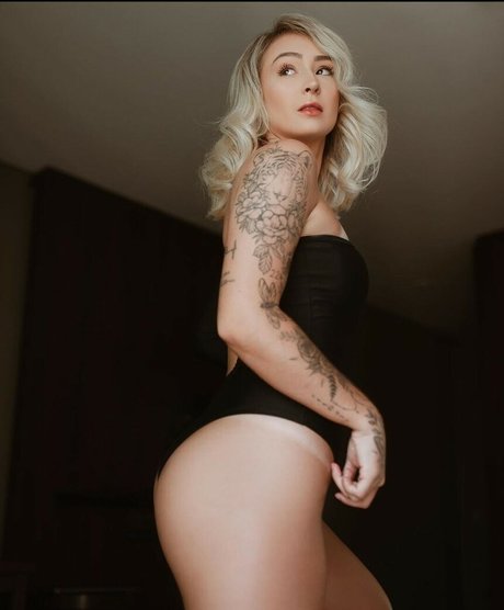 Foto di nudo di fuga di OnlyFans di Gabi Gagliassi