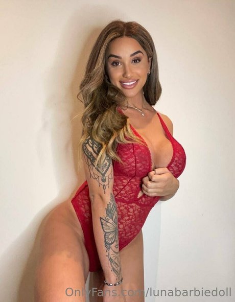 Lunabarbiedoll