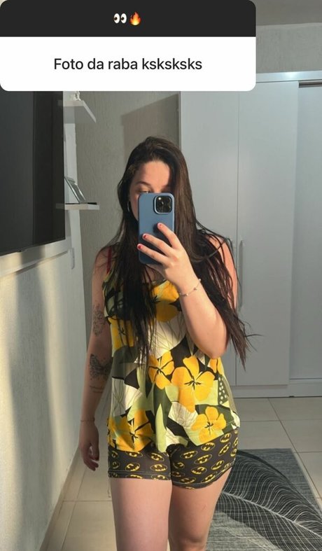 Foto di nudo di fuga di OnlyFans di Julia Passos
