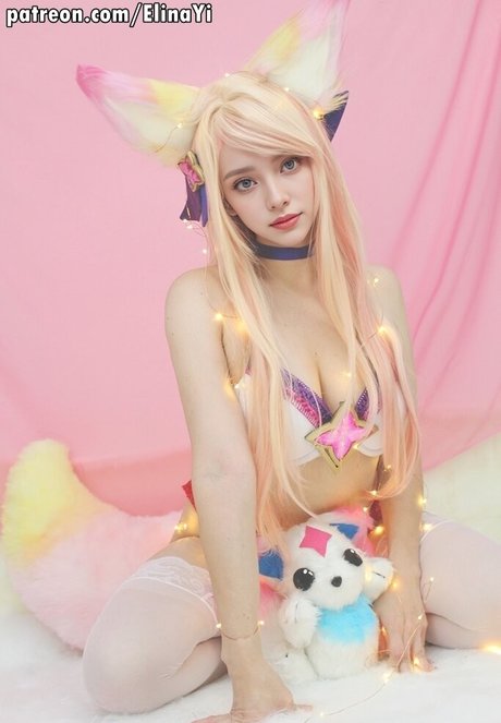 Elina Yi