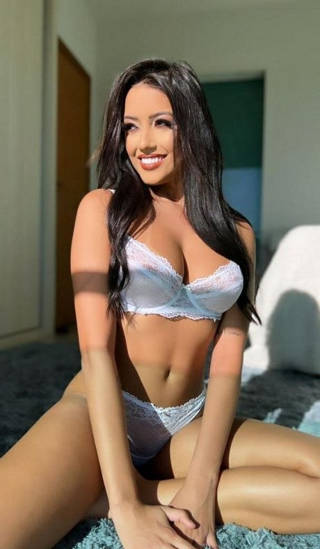 Karlyane Menezes