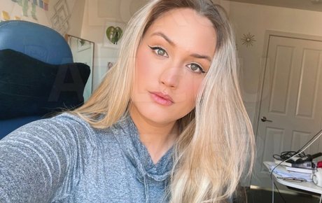 Naomi Kyle