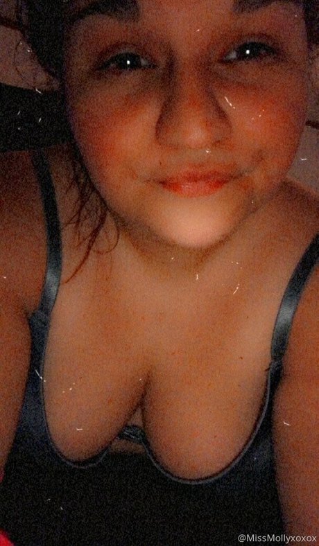 Foto di nudo di fuga di OnlyFans di Begformolly