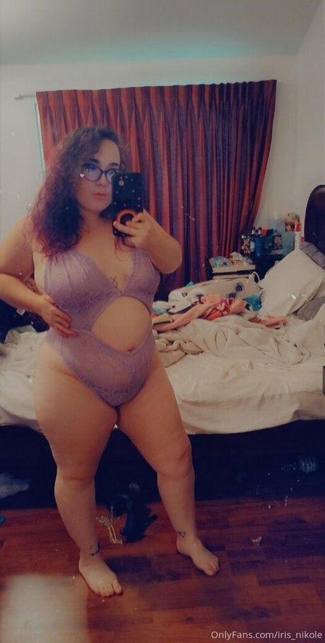 Foto di nudo di fuga di OnlyFans di Irisnikole