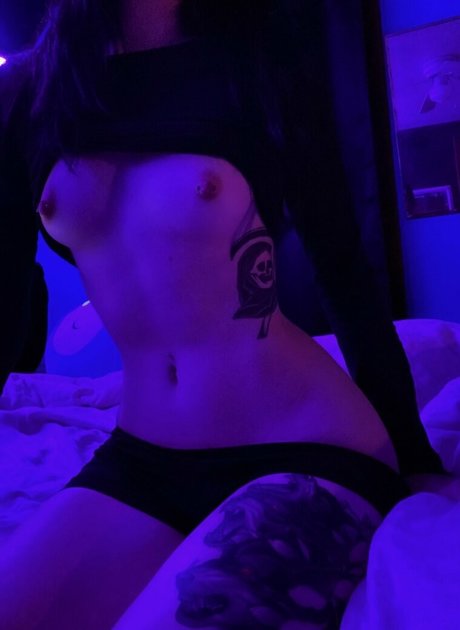 Foto di nudo di fuga di OnlyFans di Srullaa