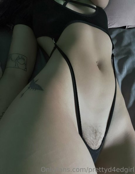 Foto di nudo di fuga di OnlyFans di Prettyd4edgirl