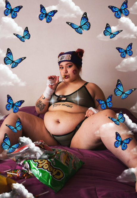 Foto di nudo di fuga di OnlyFans di Juicyangelbbw