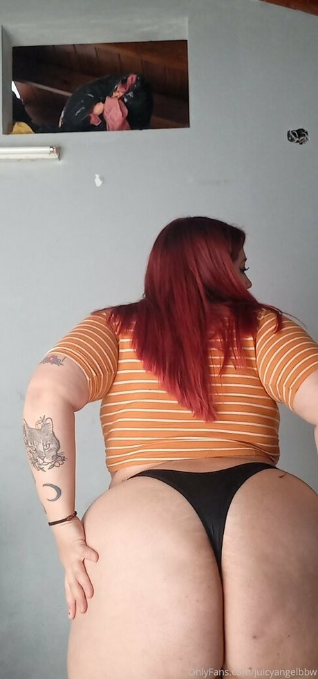 Foto di nudo di fuga di OnlyFans di Juicyangelbbw