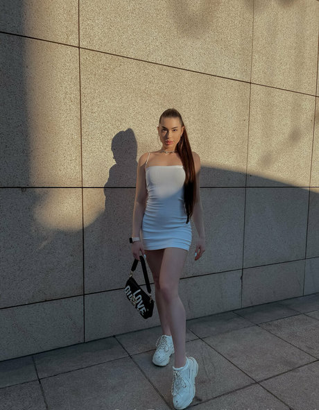 Dinadimond