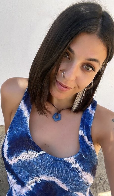 Marta De Lola
