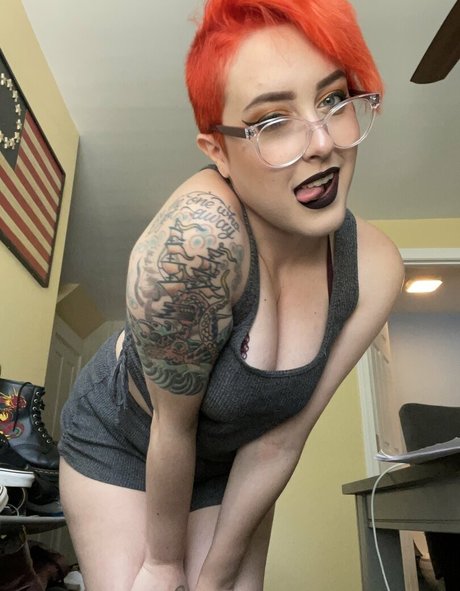 Foto di nudo di fuga di OnlyFans di Yoemilyreyfree